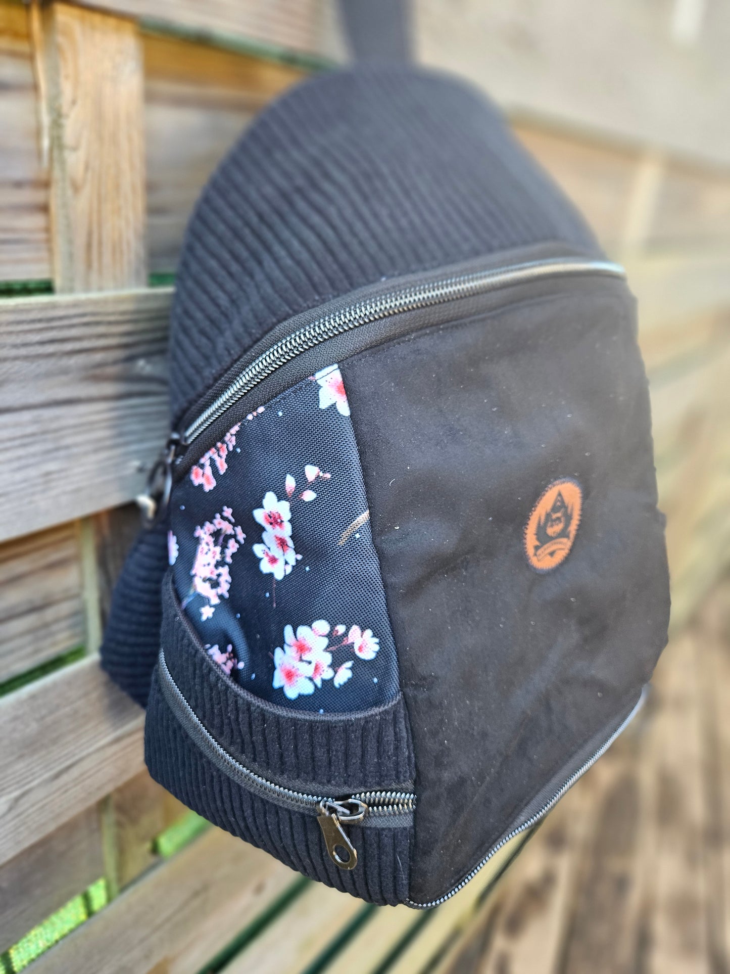 Sac à Dos Imperméable 20L - 7 Poches Isotherme Ergonomique