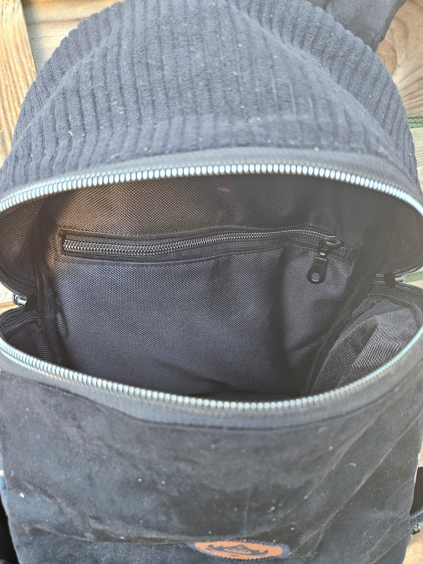 Sac à Dos Imperméable 20L - 7 Poches Isotherme Ergonomique