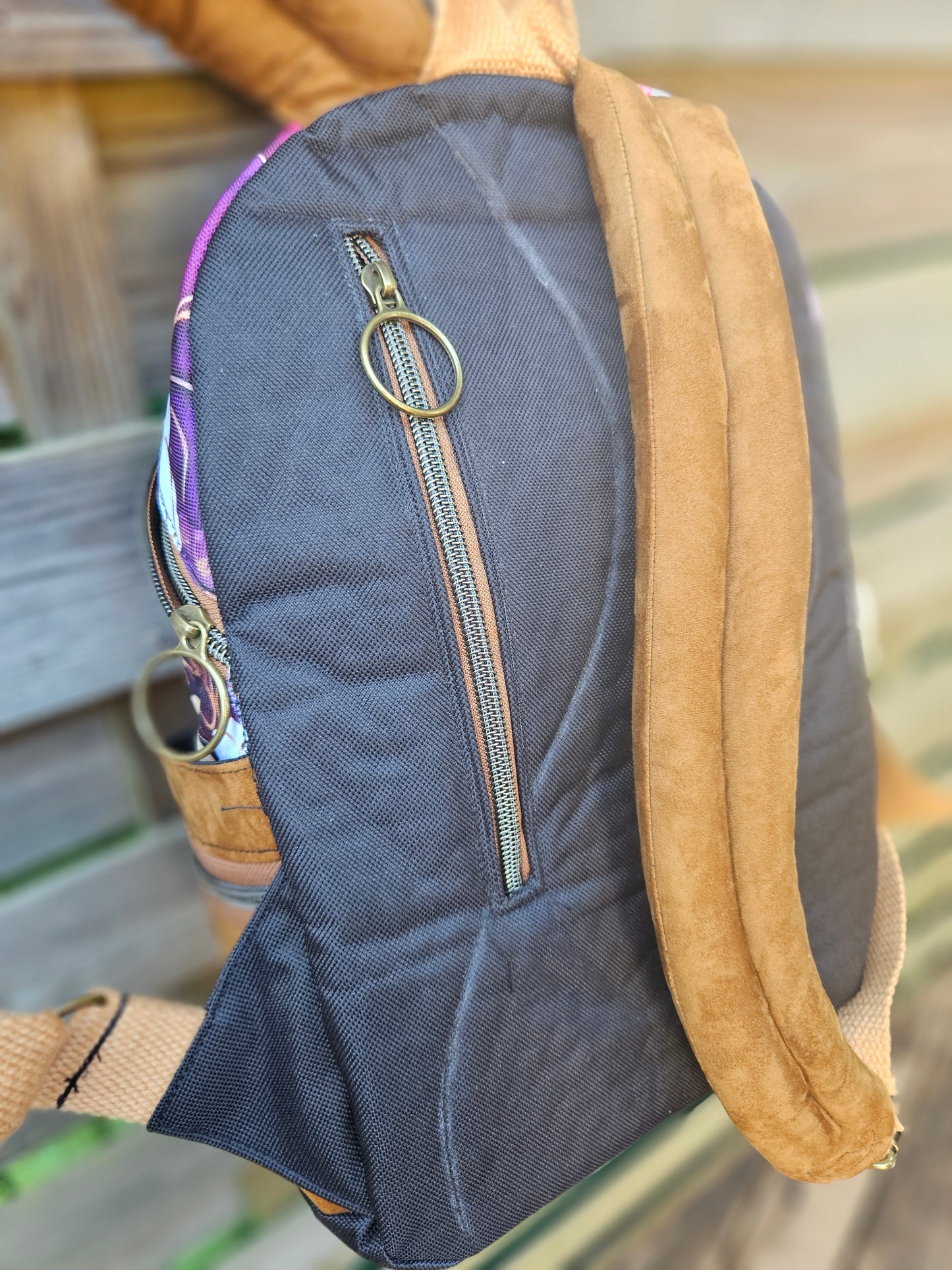 Sac à Dos Imperméable 20L - 7 Poches Isotherme Ergonomique